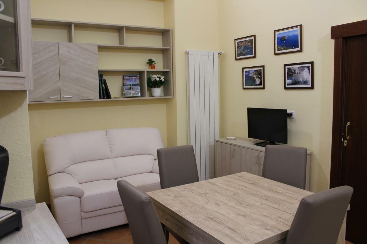 Апартаменты Casa La Marinella Порто Санто Стефано Экстерьер фото